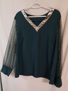 Sequin Trim V-Neck Green Women's Blouse - Size 3XL